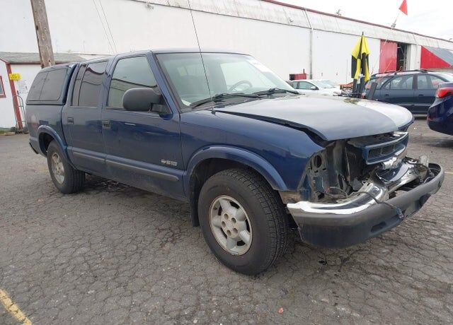 2002 CHEVROLET S-10 Pickup