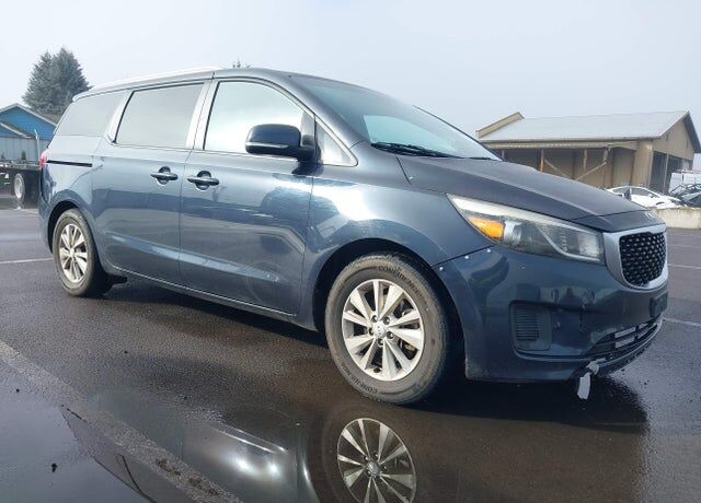 2016 KIA Sedona