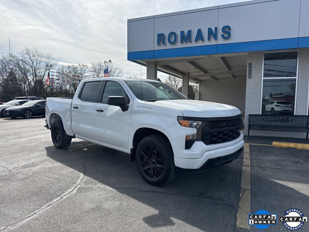 2023 CHEVROLET Silverado