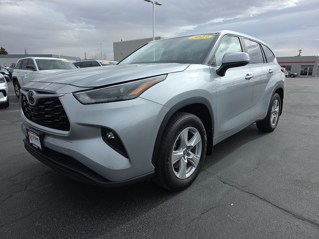 2023 TOYOTA Highlander