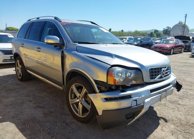 2011 VOLVO XC90