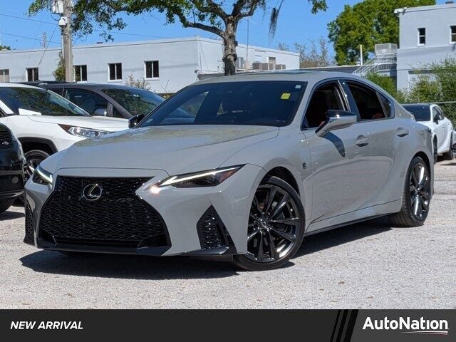 2024 LEXUS IS