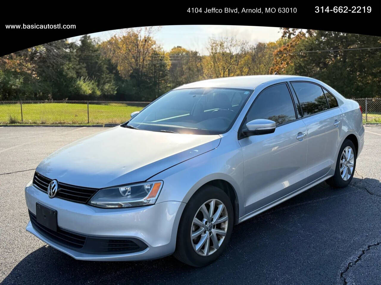 2011 VOLKSWAGEN Jetta