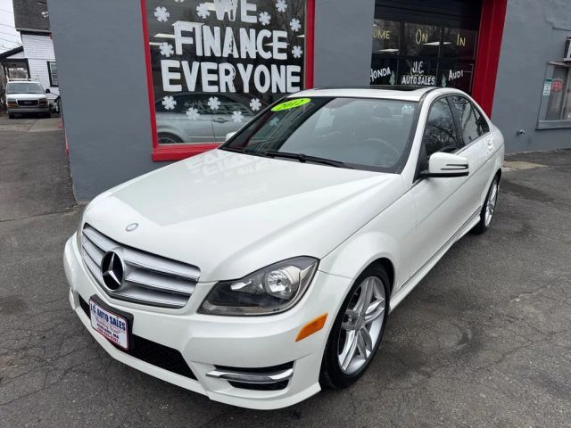 2012 MERCEDES-BENZ C-Class