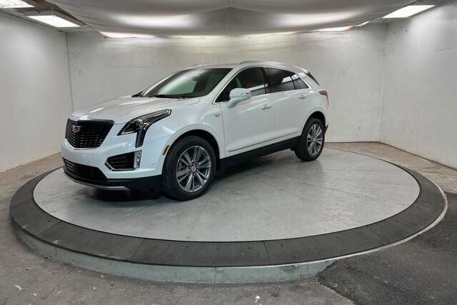 2026 CADILLAC XT5