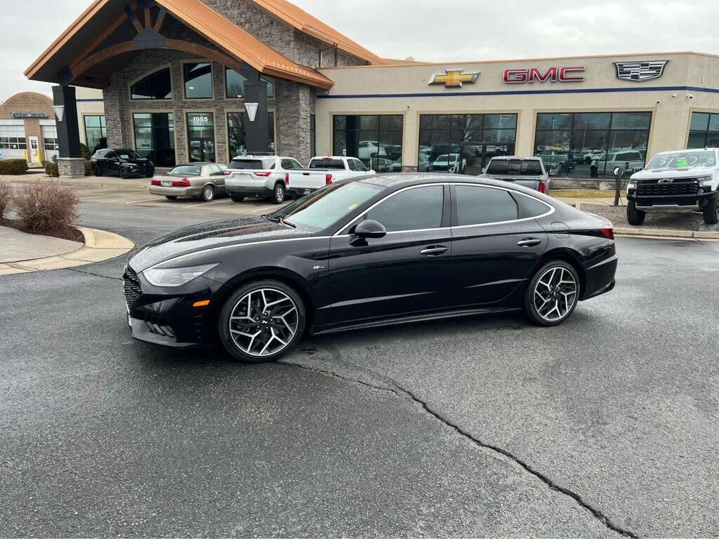 2023 HYUNDAI Sonata