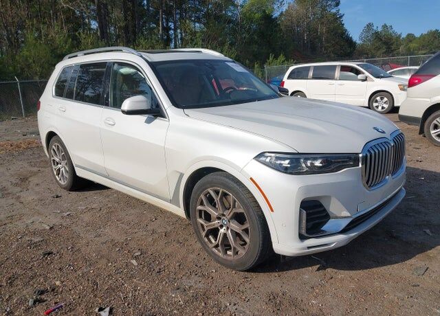 2022 BMW X7