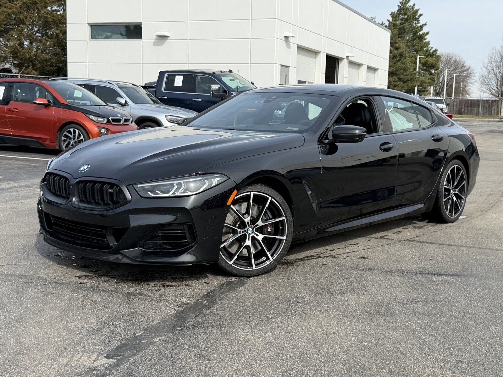 2024 BMW M8