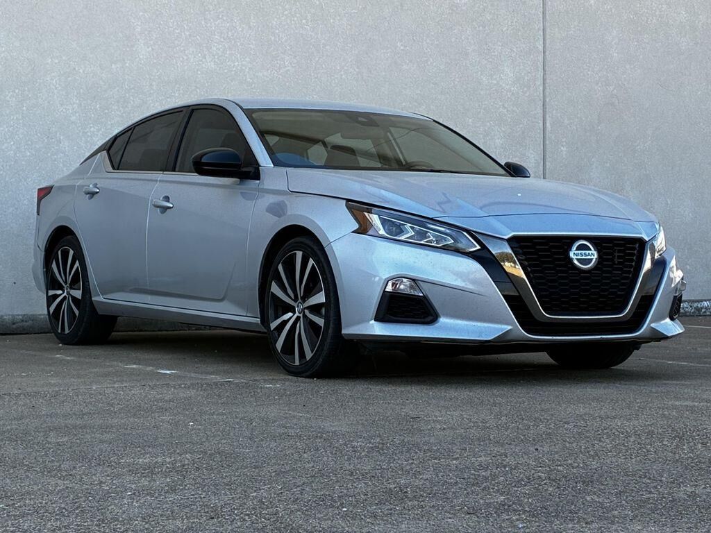 2021 NISSAN Altima