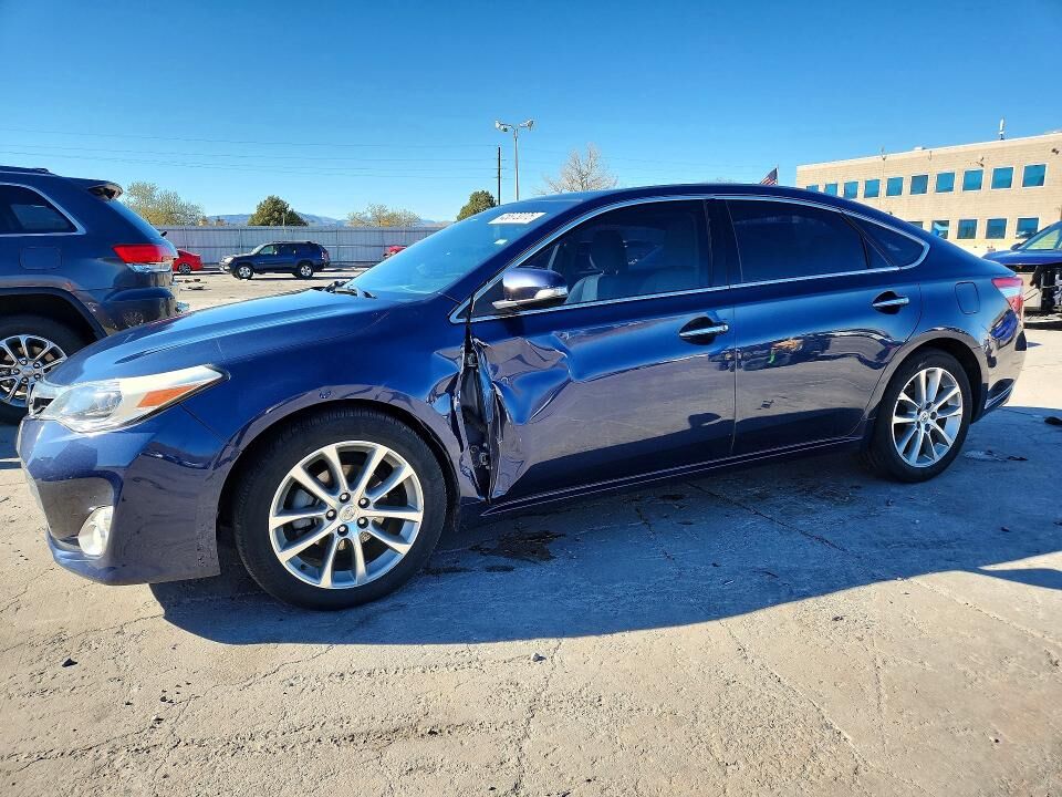 2014 TOYOTA Avalon
