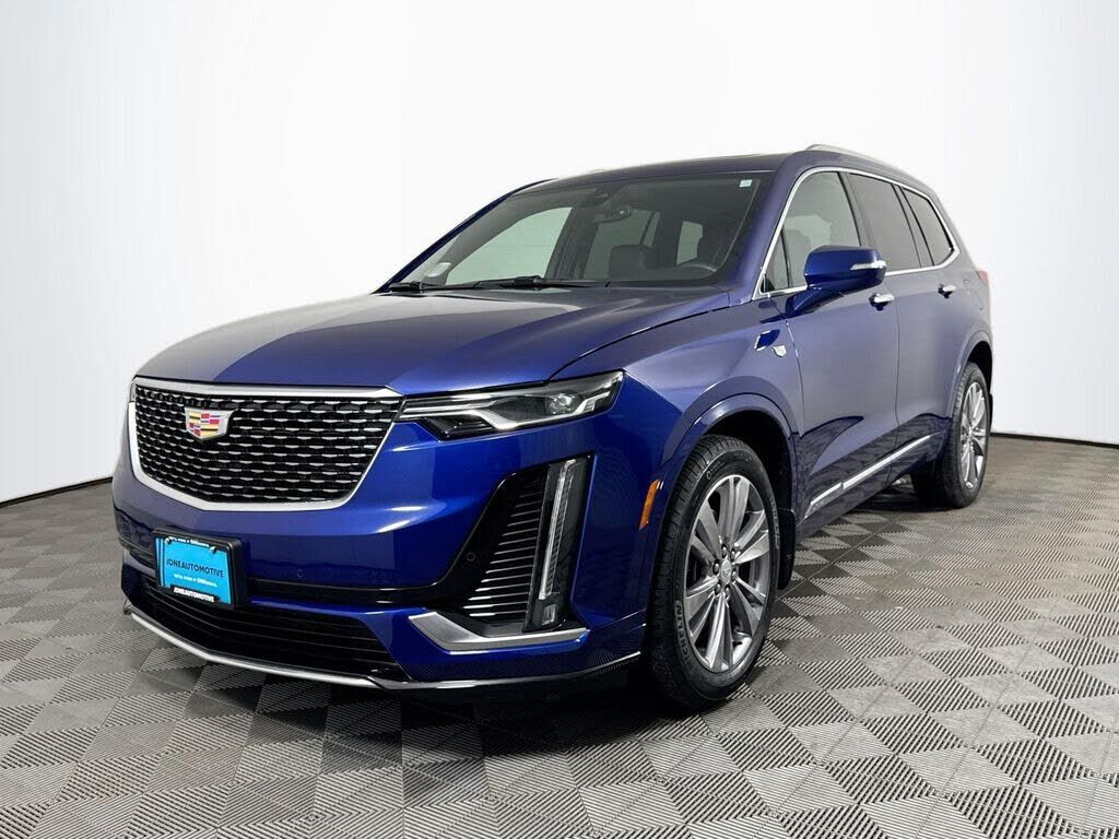 2024 CADILLAC XT6