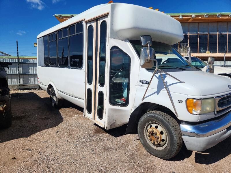 2002 FORD E-350