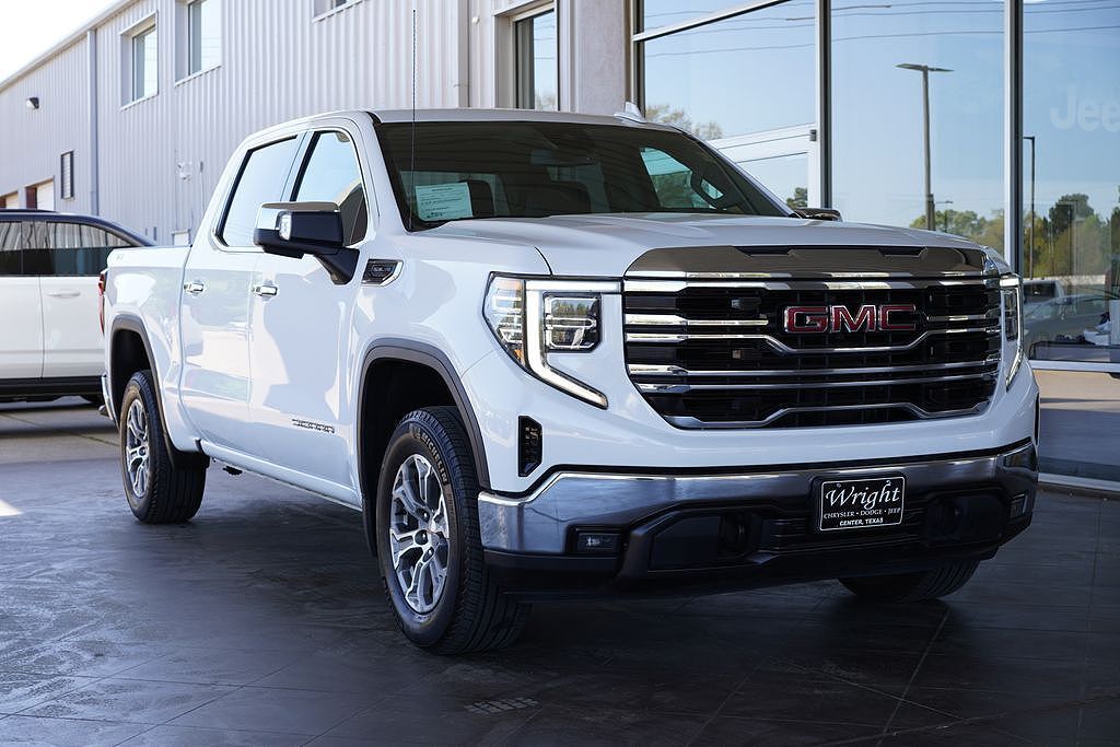 2025 GMC Sierra