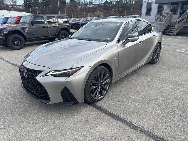 2023 LEXUS IS