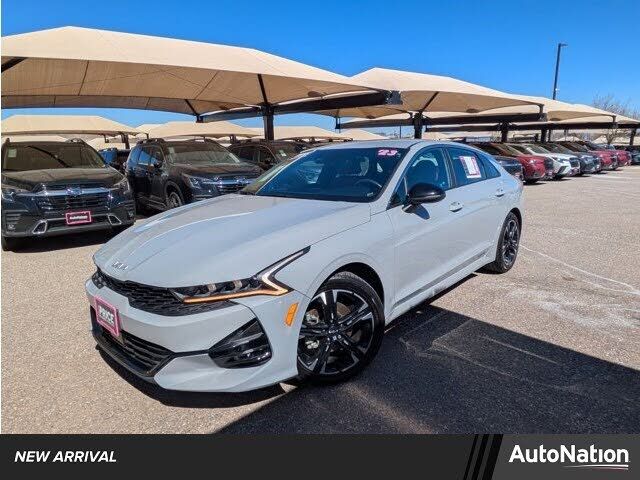 2023 KIA K5