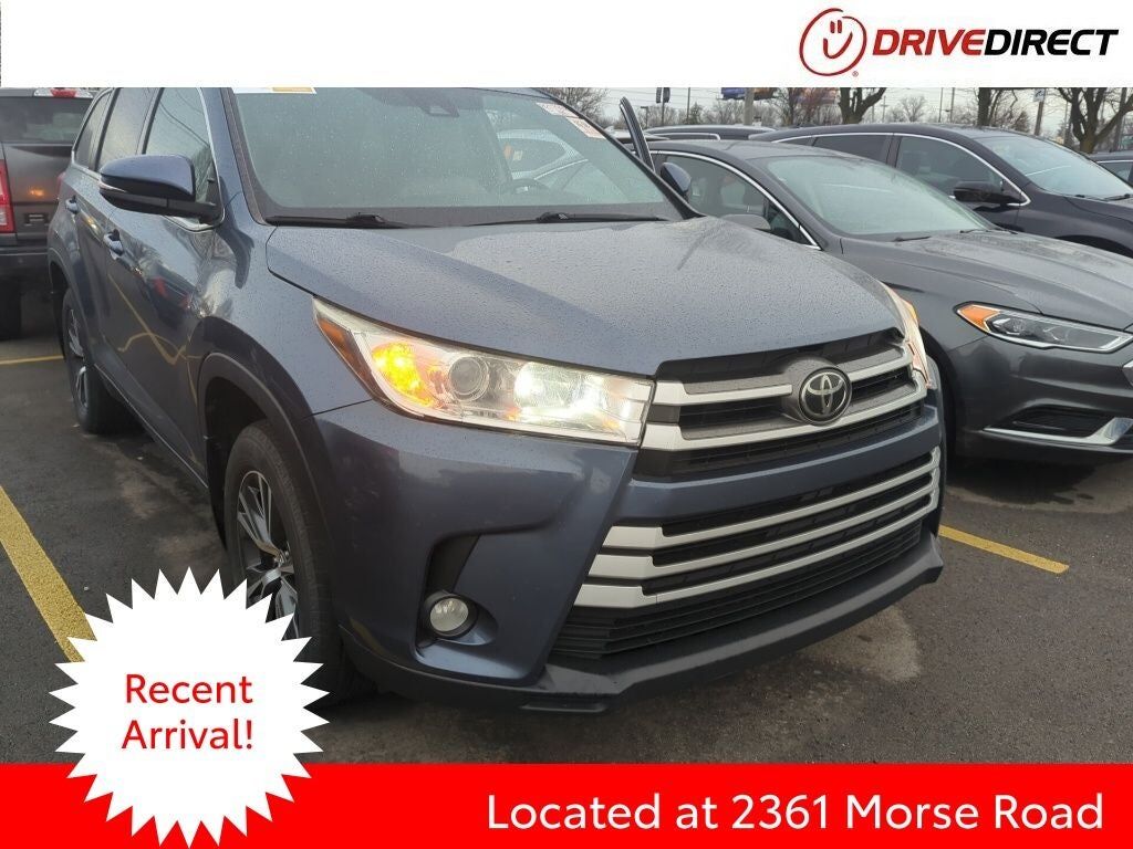 2017 TOYOTA Highlander