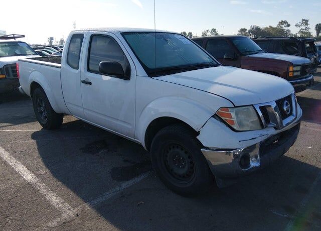 2011 NISSAN Frontier