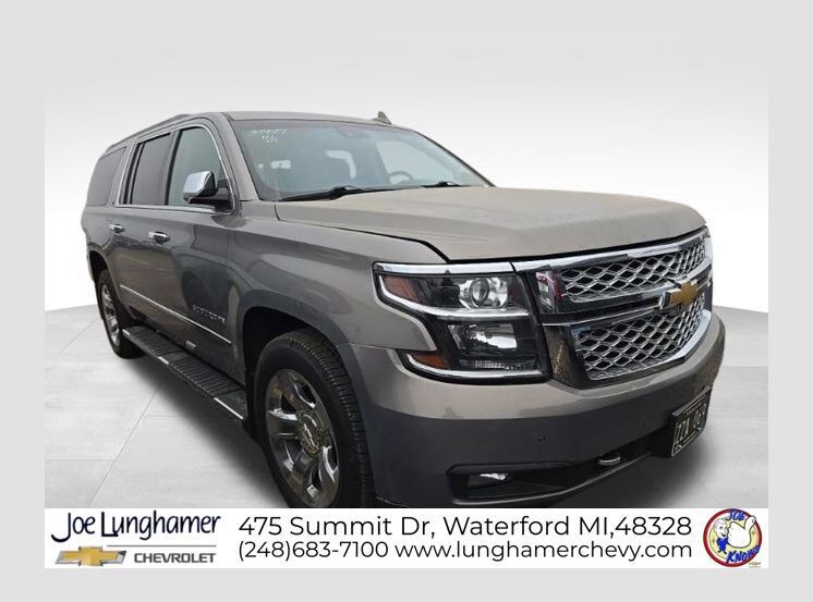 2017 CHEVROLET Suburban