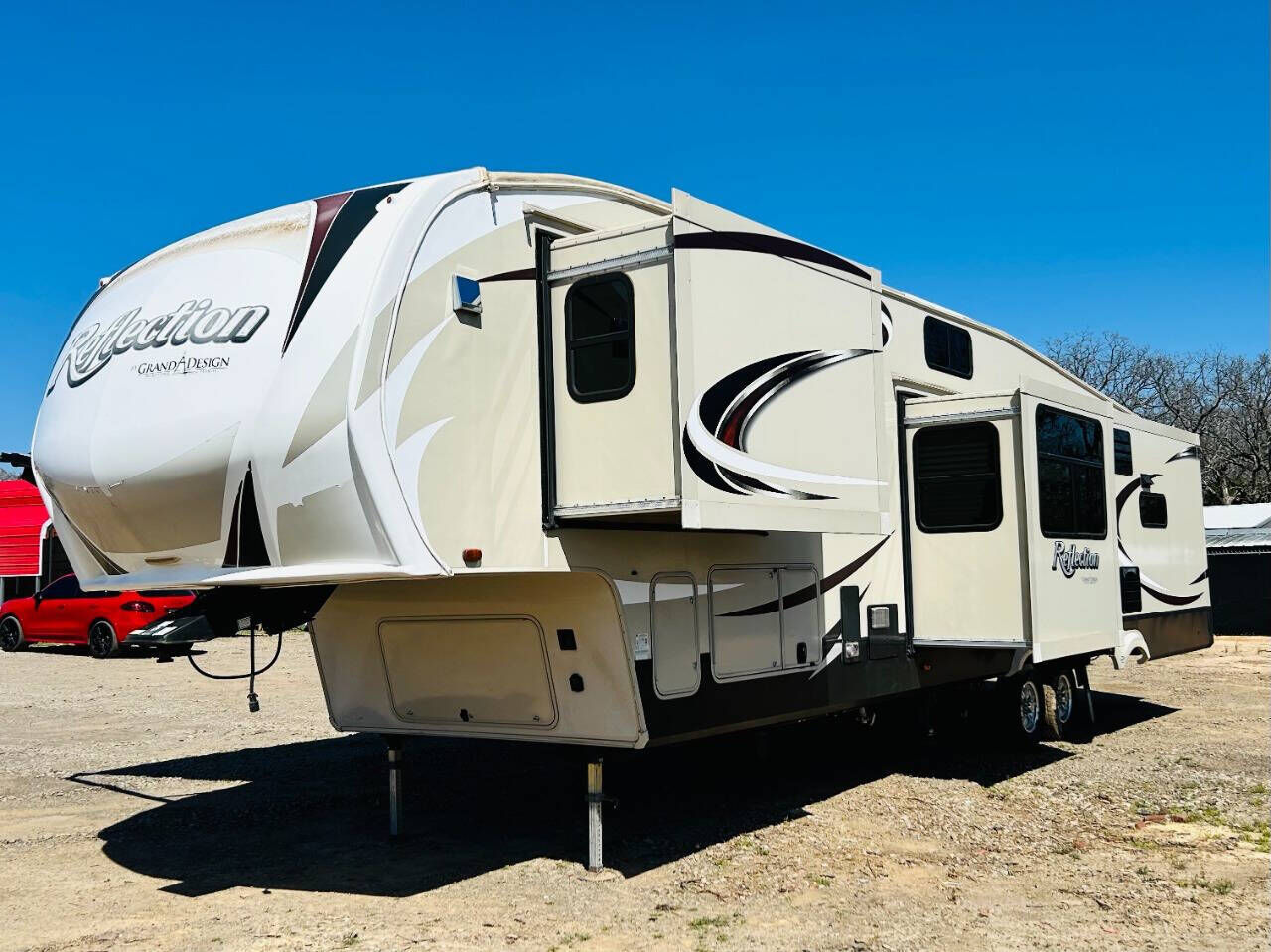 2017 GRAND DESIGN RECREATIONAL Reflection