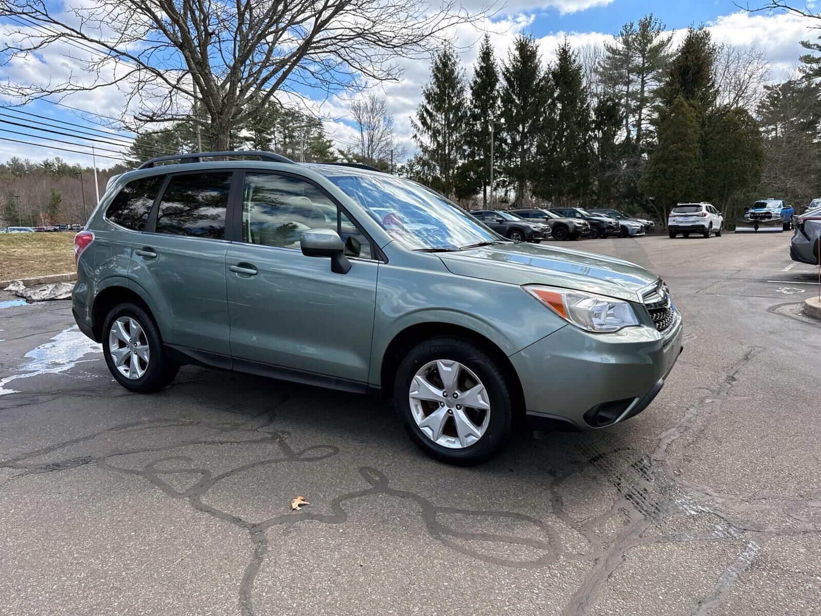 2015 SUBARU Forester