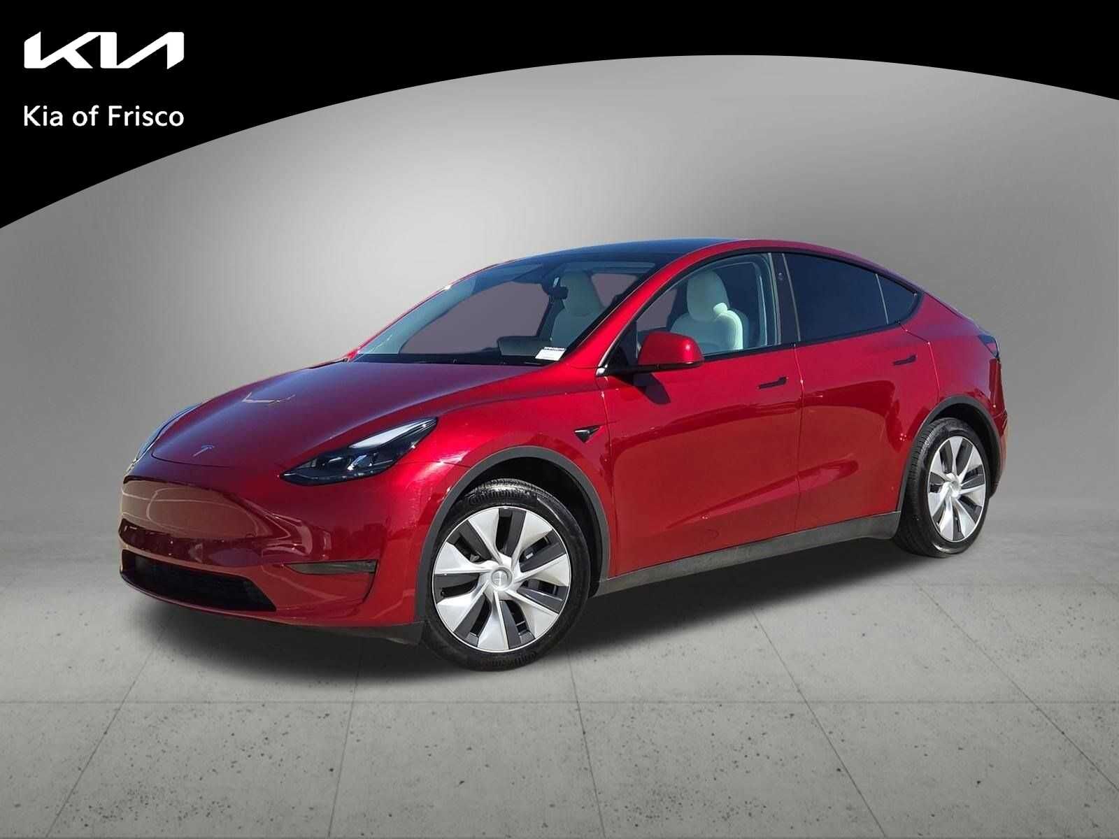 2024 TESLA Model Y