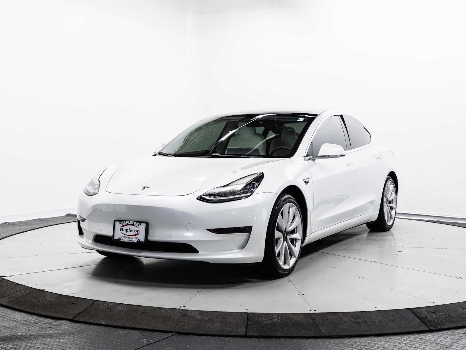 2020 TESLA Model 3