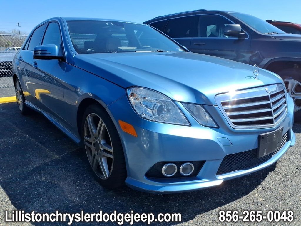 2010 MERCEDES-BENZ E-Class