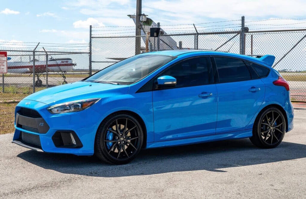 2017 FORD Focus