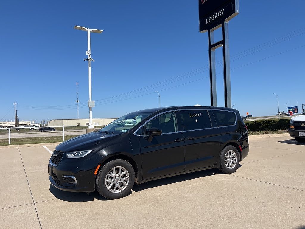 2024 CHRYSLER Pacifica