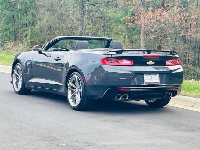 2017 CHEVROLET Camaro