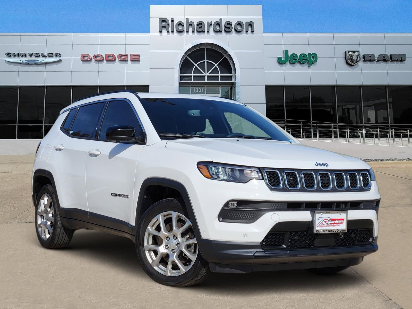 2024 JEEP Compass