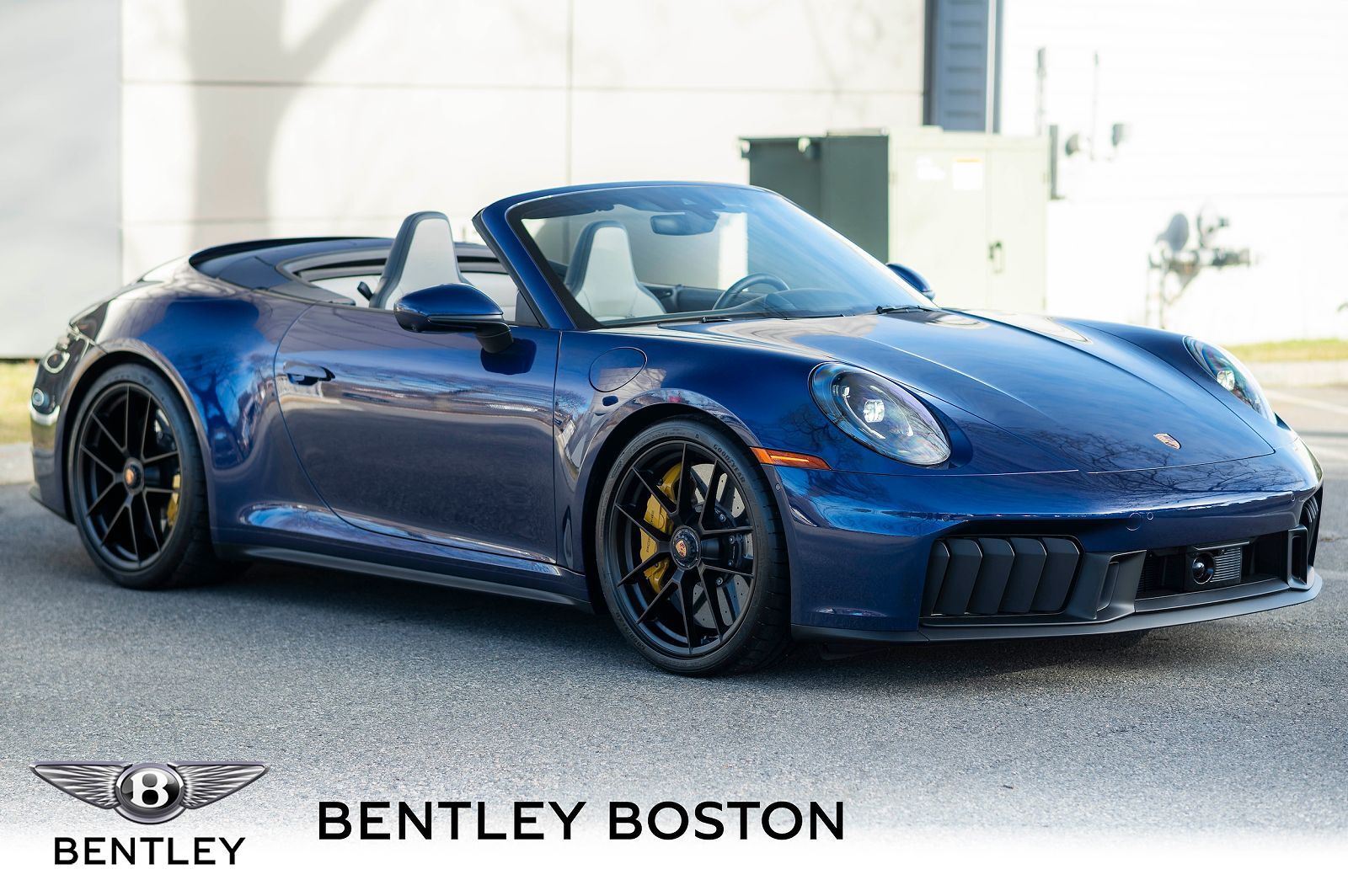 2025 PORSCHE 911