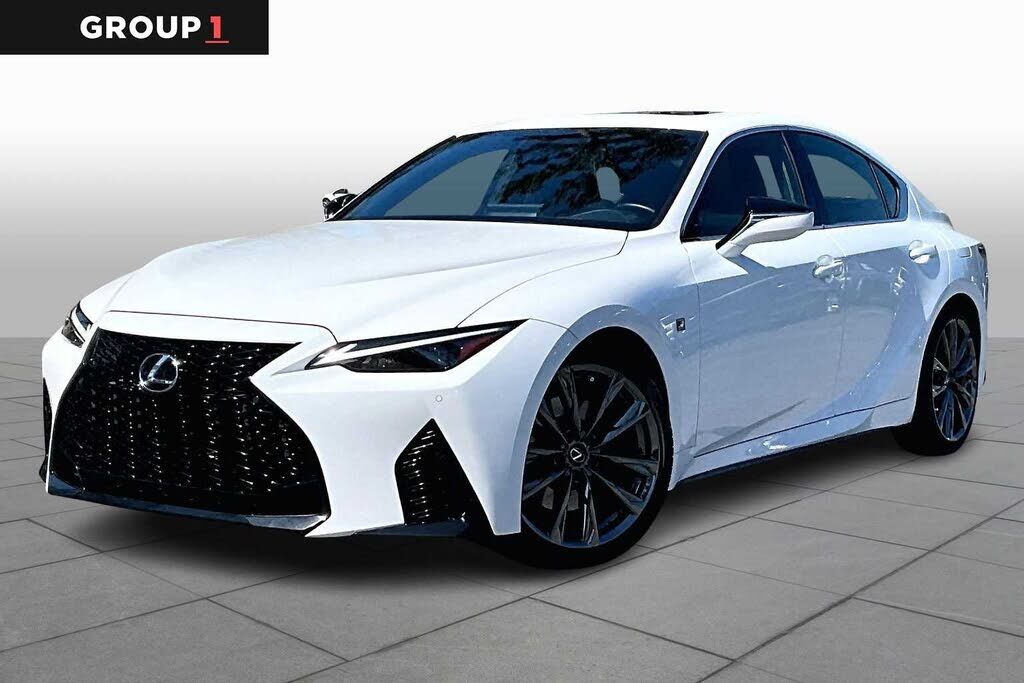 2023 LEXUS IS