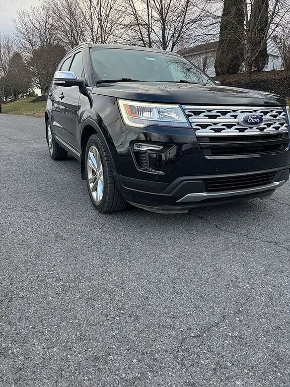 2019 FORD Explorer