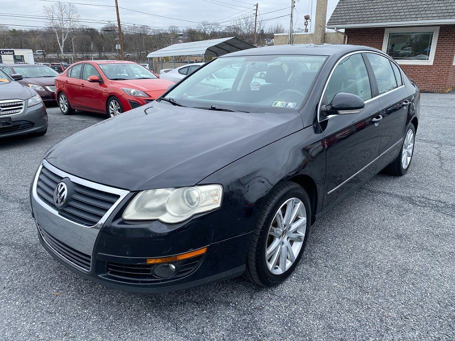 2010 VOLKSWAGEN Passat