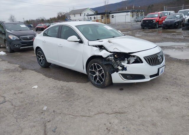 2017 BUICK Regal