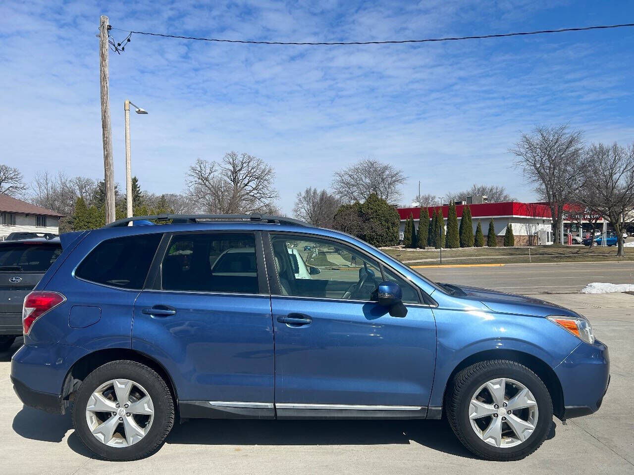 2016 SUBARU Forester