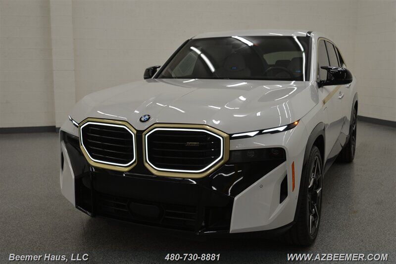 2024 BMW XM