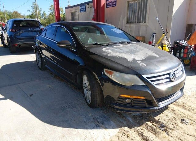 2010 VOLKSWAGEN Passat