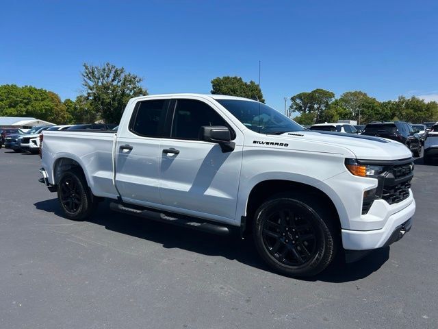 2024 CHEVROLET Silverado