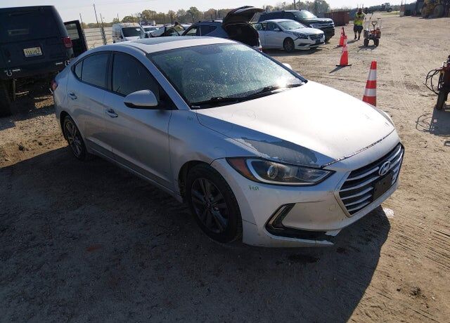 2018 HYUNDAI Elantra