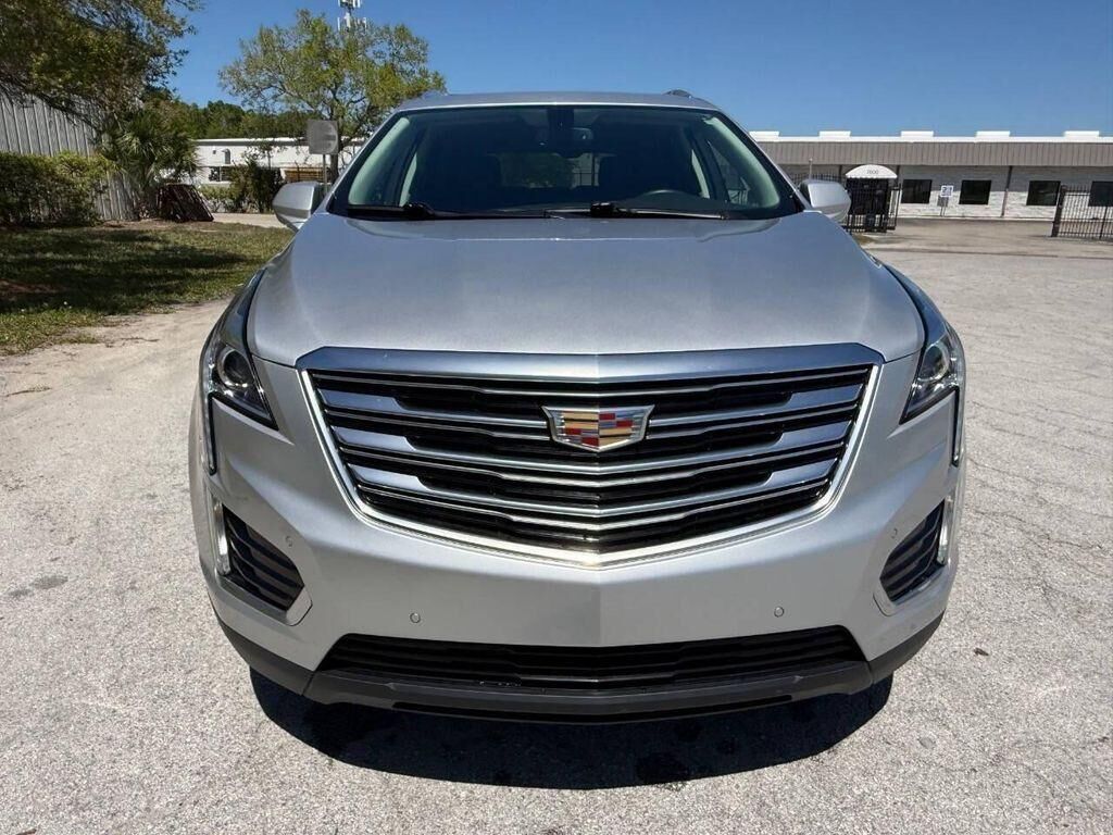 2017 CADILLAC XT5