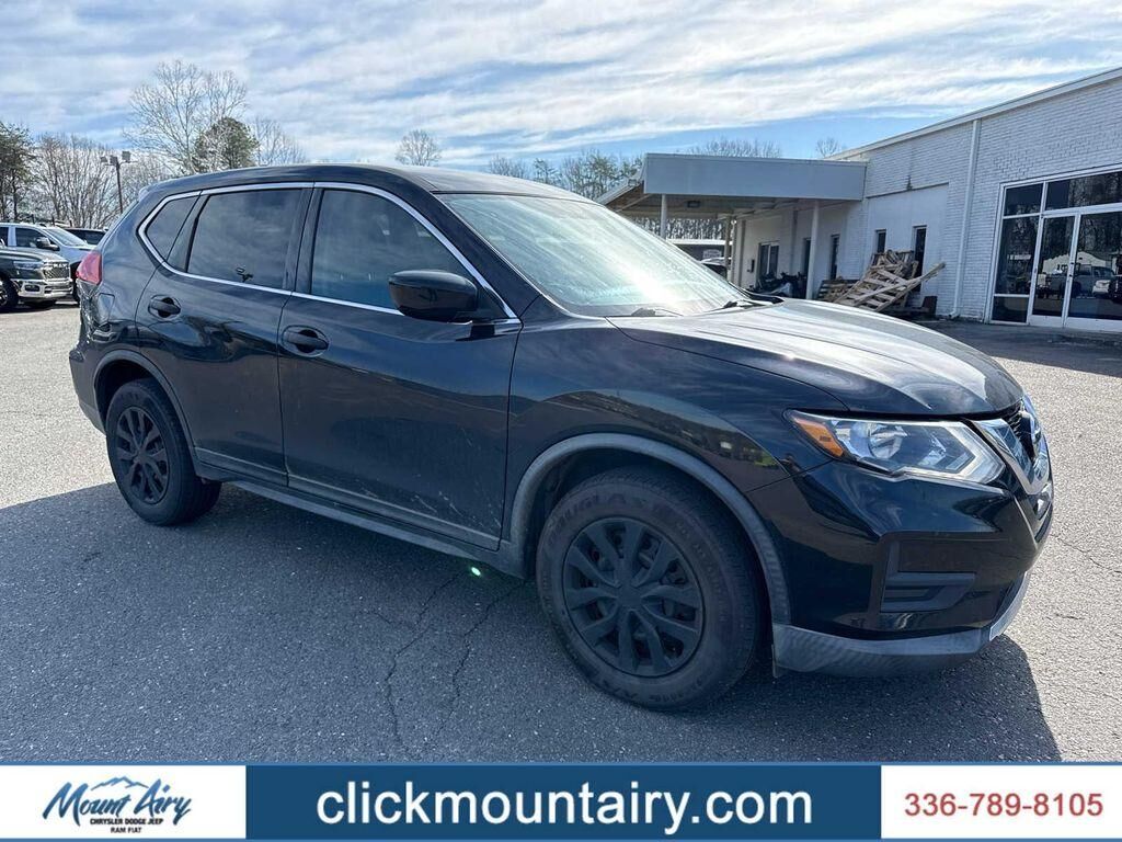 2017 NISSAN Rogue