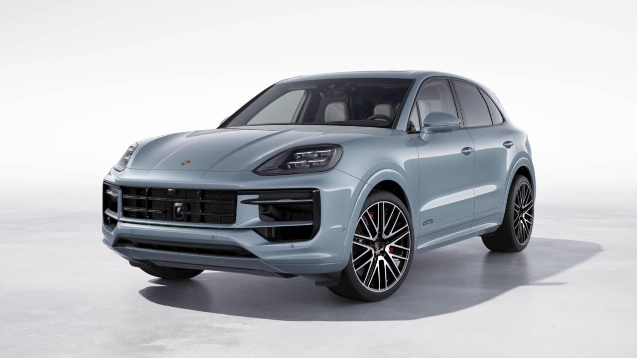 2026 PORSCHE Cayenne