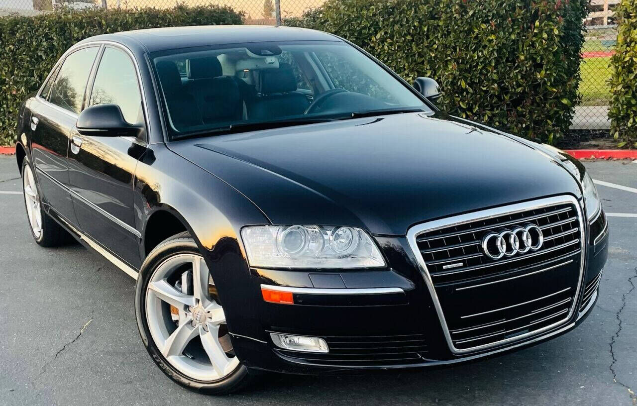 2009 AUDI A8