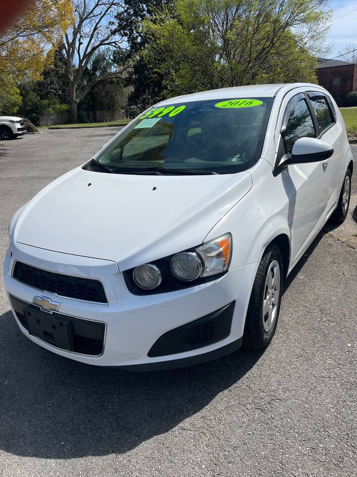 2016 CHEVROLET Sonic