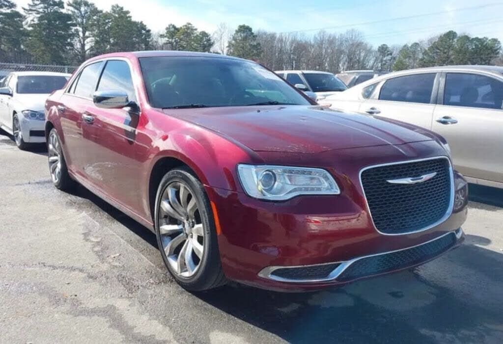 2017 CHRYSLER 300