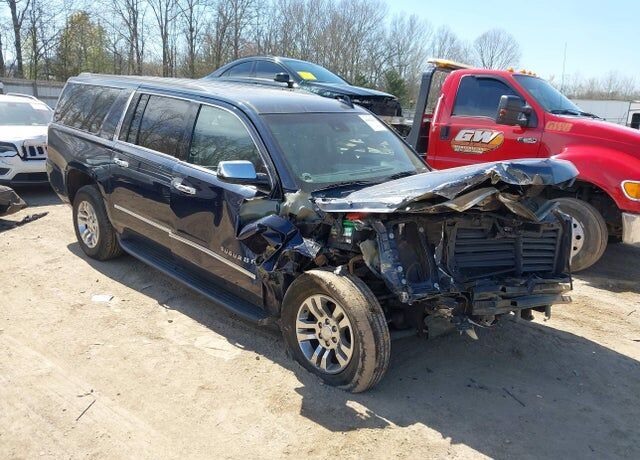 2018 CHEVROLET Suburban