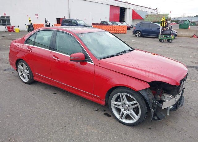 2014 MERCEDES-BENZ C-Class