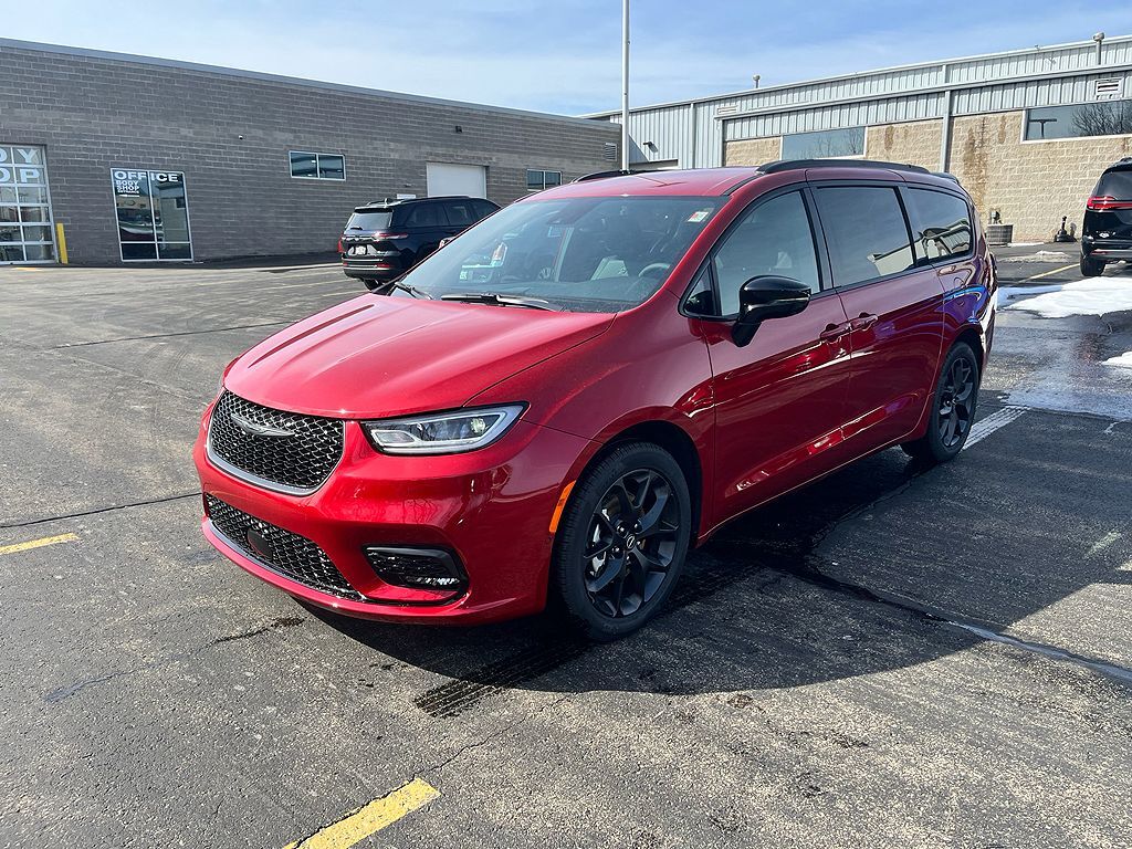 2026 CHRYSLER Pacifica